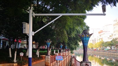 監(jiān)控桿生銹了怎么辦？